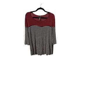 Lovely Soul Maroon and Navy Stripe Scop Neck Shirt 3\4 Sleeve Women's Size 2XL